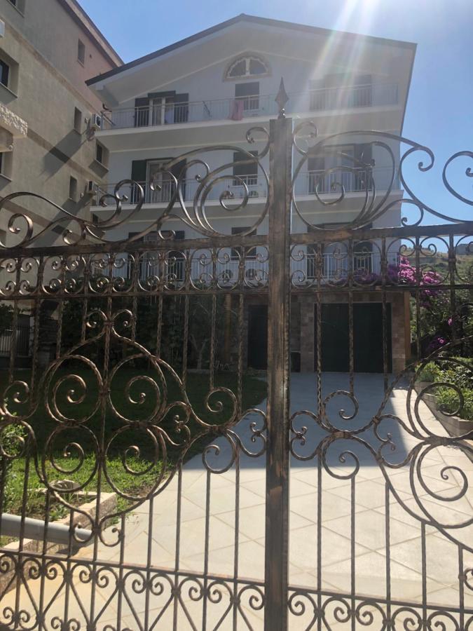 奥里库姆A Casa Di Alice公寓 外观 照片